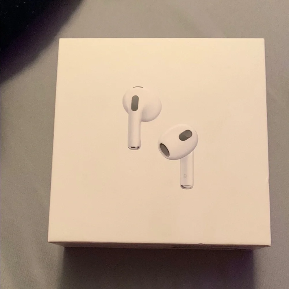 AirPods gen 3 barely worn